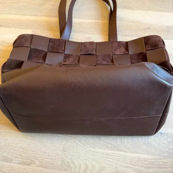 Madewell Basketweave Tote in Leather and Suede Chocolate Brown - Picture 6 of 7
